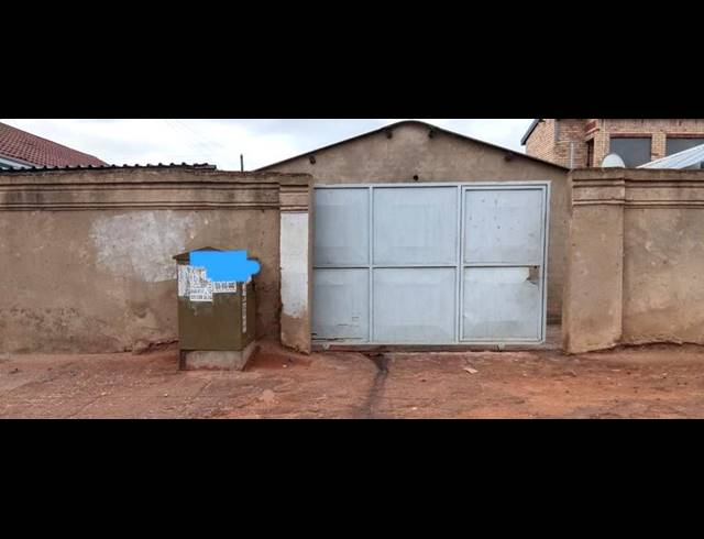 2 BEDROOM HOUSE FOR SALE IN CHIAWELO